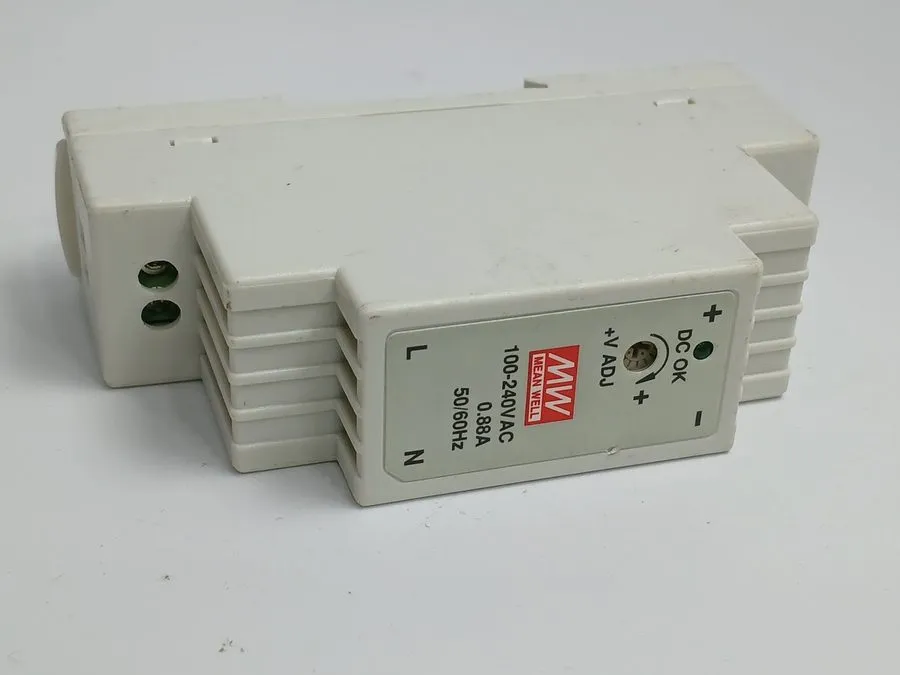 Блок питания Mean Well DR-15-12 Power supply, din rail, 12vdc, 1.25a, 15w