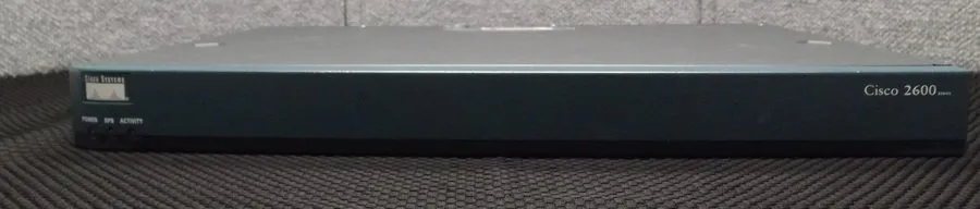 Маршрутизатор Cisco 2620 Modular Enterprise Router Rackmount As Is Unit Only