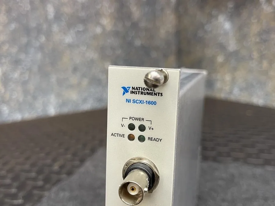Модуль NI SCXI-1600 USB DAQ 16-bit Control Module 200 kS/s National Instruments