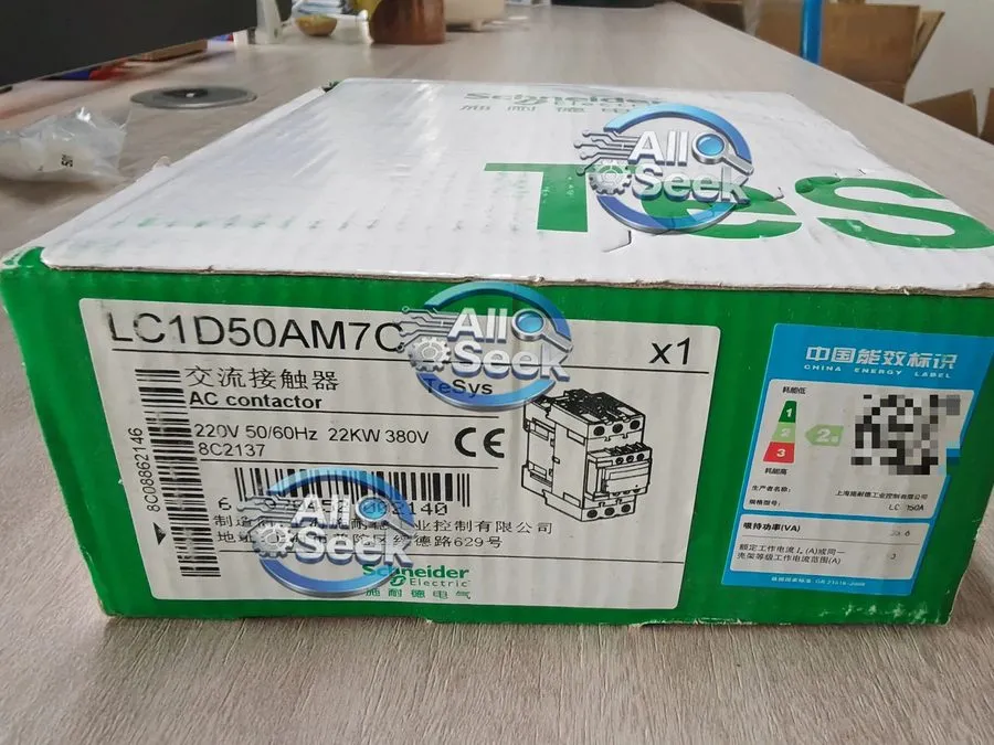 Контактор 1 x Schneider LC1D50AM7C TeSys Deca AC Contactor 3PST-NO 220VAC Coil 2