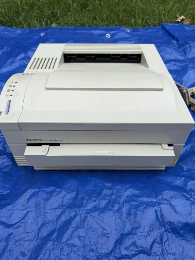 Лазерный принтер HP Laserjet 4L Laser Printer Monochrome Parallel Port C2003A VI — фото лота 2