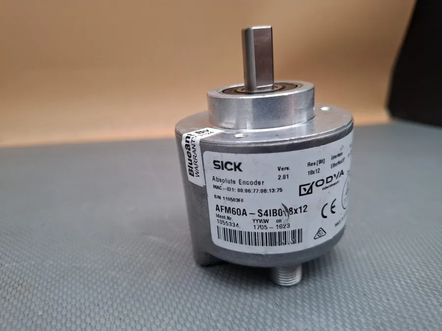 Энкодер SICK AFM60A-S4IB018X12 ABSOLUTE ENCODER 1055334