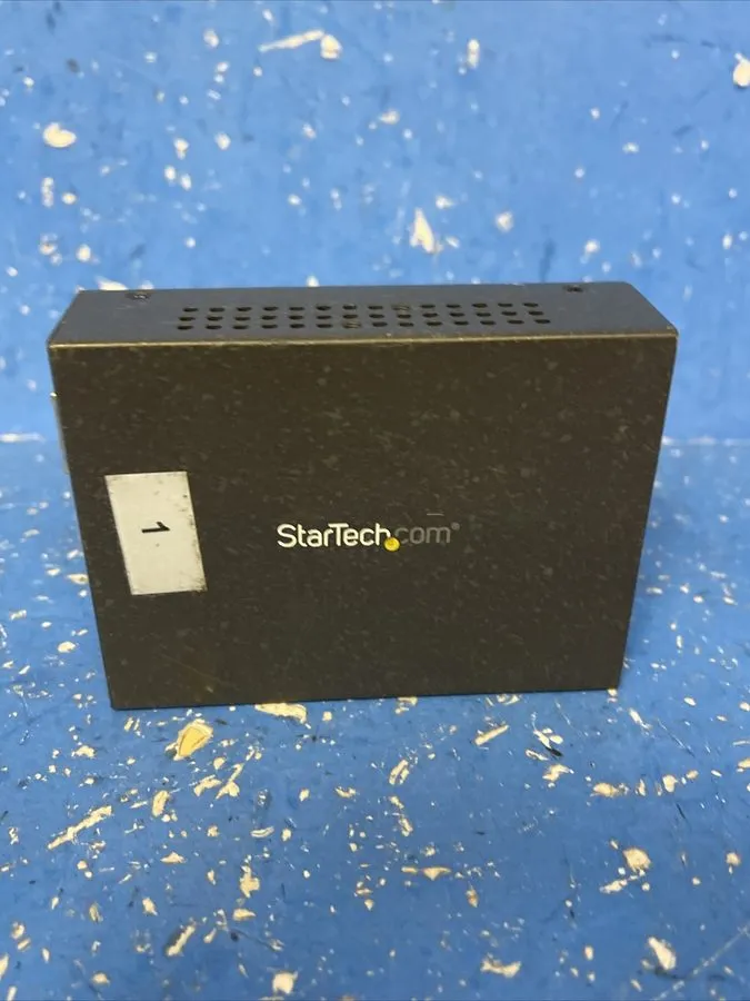 Медиаконвертер StarTech MCM1110MMLC Gigabit Ethernet Fiber Media Converter 850nm