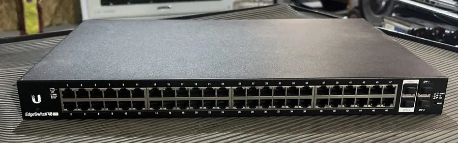 Коммутатор UBIQUITI NETWORKS EDGESWITCH 48 LITE (ES-48-LITE) 48 PORT