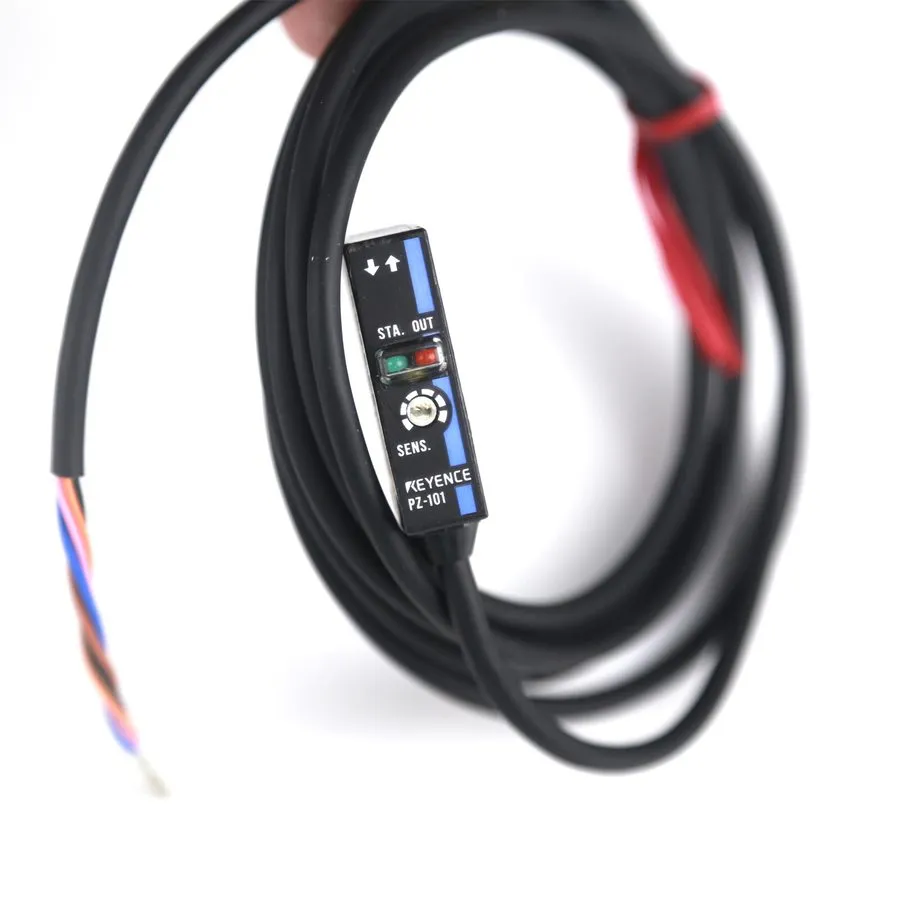 Фотоэлектрический датчик Keyence PZ-101 Photoelectric Sensor