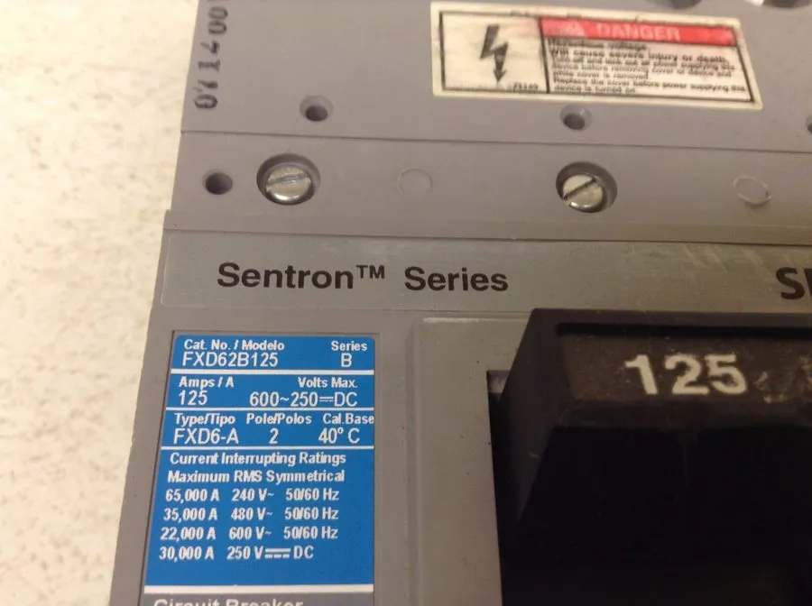 Автоматический выключатель Siemens Sentron FXD63B250 Ser FXD6-A 250 Amp 600 VAC 