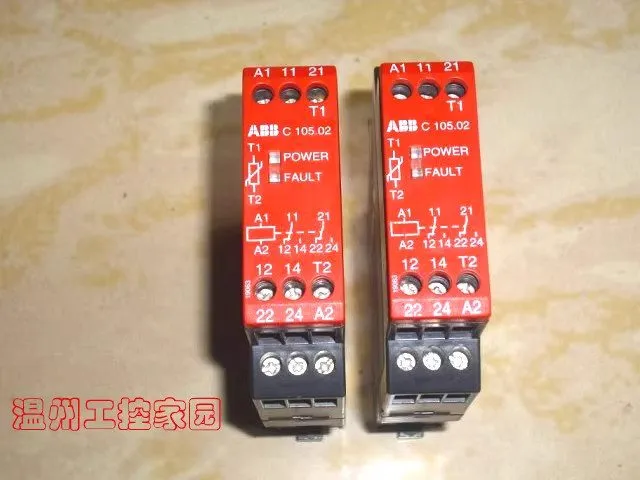 Реле защиты thermistor PTC protection relay C105.02 230VAC