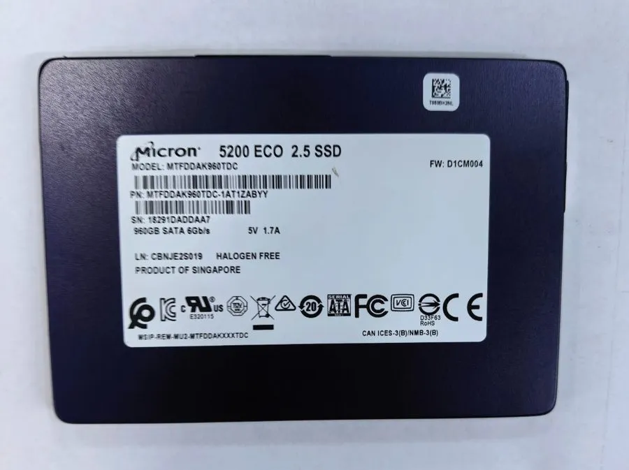 SSD-накопитель Micron 5200 ECO 960GB 2.5in SATA III 6Gb/s Internal SSD MTFDDAK96