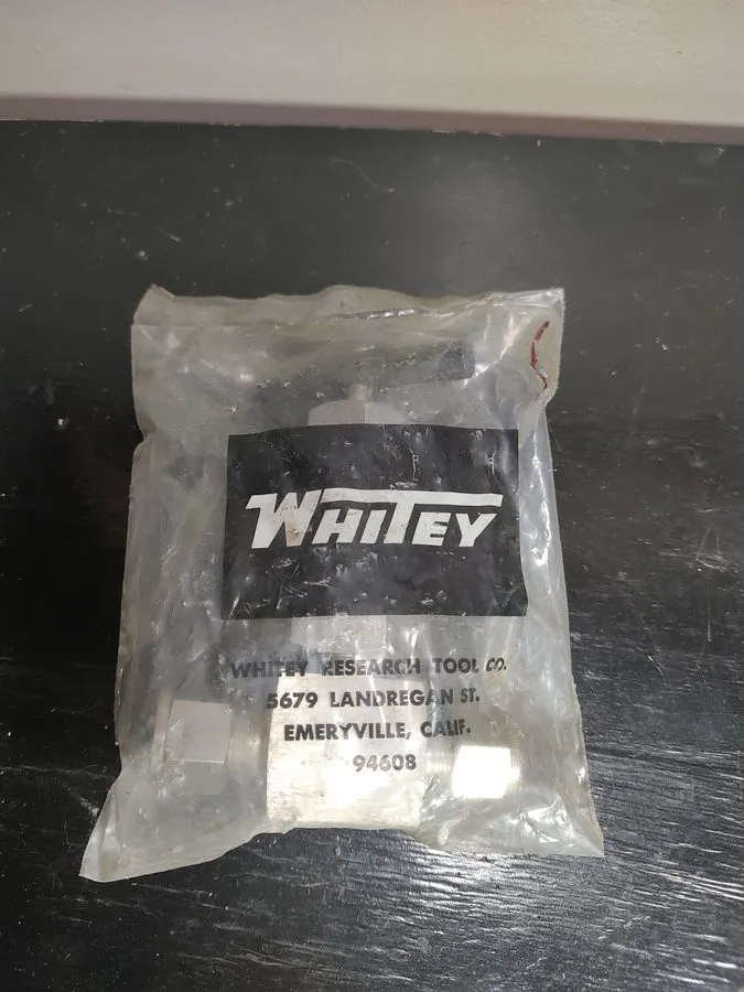 Клапан Whitey Swagelok SS-8VS8 Tube End Bonnet Needle Valve 5000 PSI WOG 1/2" — фото лота 2