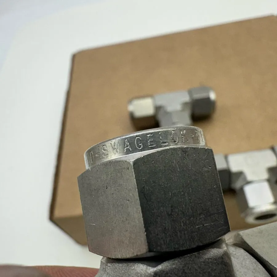 Фитинг Swagelok Stainless Steel Union Tee Fitting, 1/2" OD Tube, SS-810-3 — фото лота 3