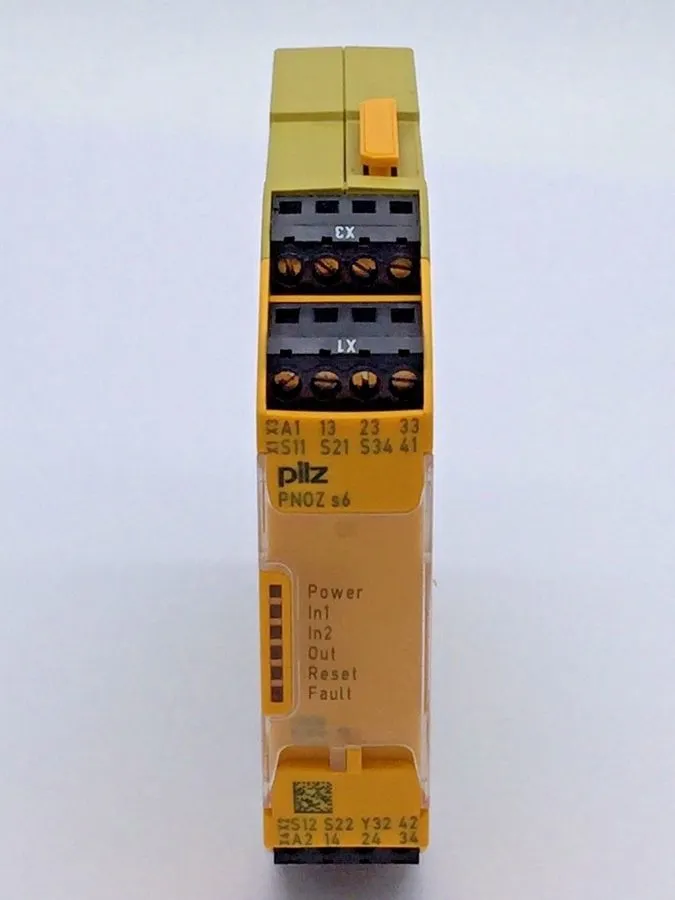 Контактор PILZ 750106 PNOZ s6 Safety Protection Relay 3PST-NO 24VDC 3n/o 1n/c 3,