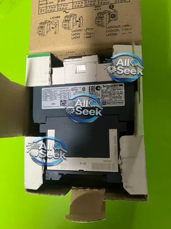 Контактор Schneider Electric TeSys LC1D093BL IEC Contactor 3PST-NO 24VDC 11A DIN — фото лота 1