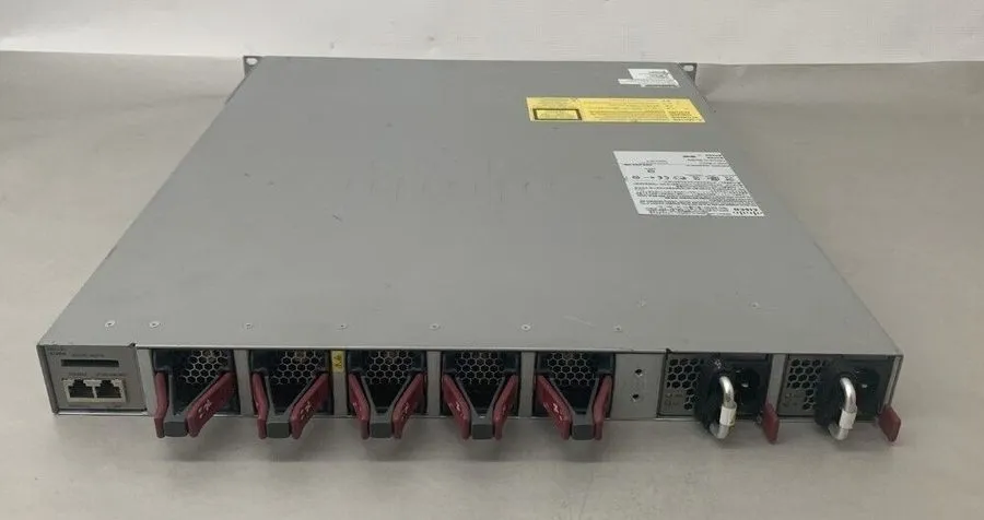 Коммутатор Cisco WS-C4500X-32SFP+ V06 Catalyst 4500X Series 32-Port 10GbE Switch