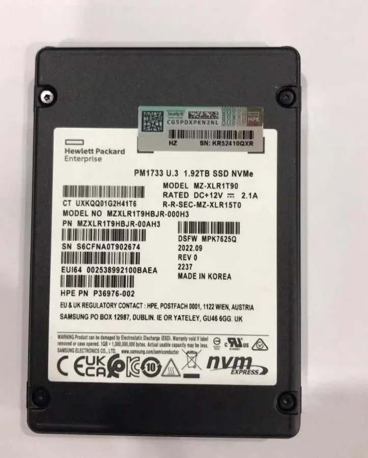 SSD-накопитель Samsung PM1733 1.92TB HPE SSD U.3 PCIE 4.0 NVME MZXLR1T9HBJR-000H — фото лота 1