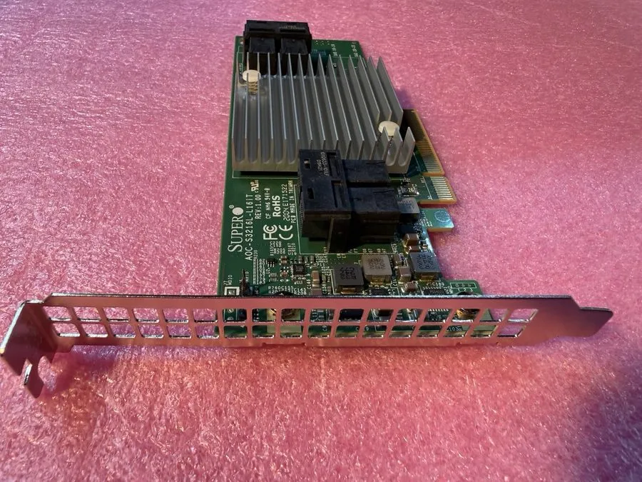 Кабель AOC-S3216L-L16IT SUPERMICRO 12Gb/s 16-Port SAS/SATA Internal Host Bus Ada