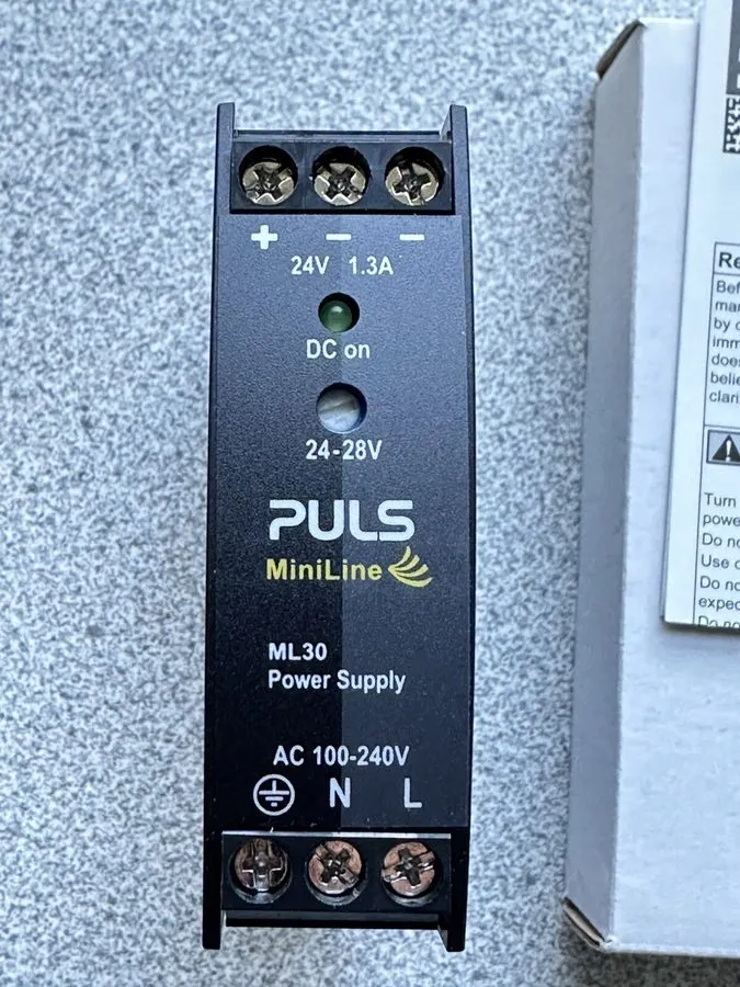 Блок питания PULS ML30.241 DC Power Supply IN 100-240Vac OUT 24-28Vdc 30W 1.3A D