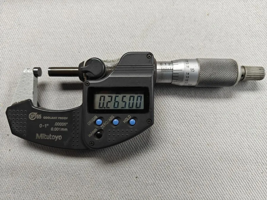 Микрометр Mitutoyo 293-340-30 Digital Micrometer Coolant Proof IP65 0-1" 0.00005