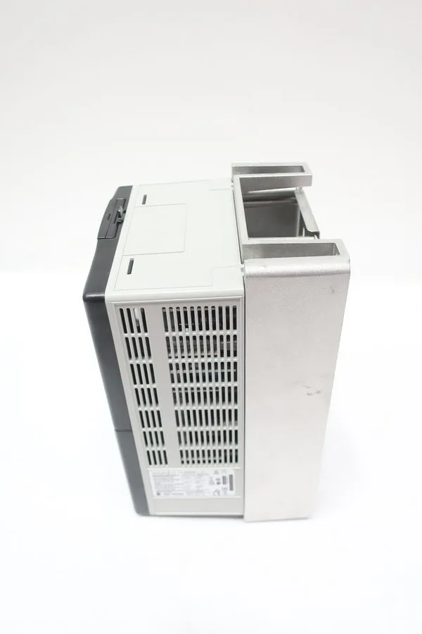Привод Allen Bradley 20AD011A3AYNANC0 Powerflex 70 Drive 7-1/2hp 432-528v-ac 0-4