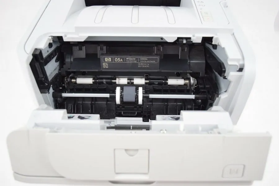 Лазерный принтер HP LaserJet P2035N Laser Printer w/ Toner NO POWER CORD