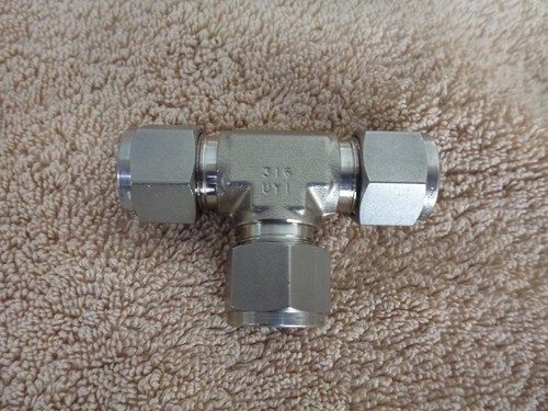 Фитинг Swagelok Stainless Steel Union Tee Fitting, 1/2" OD Tube, SS-810-3
