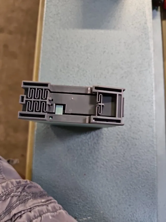 Блок питания 6EP1321-5BA00 SITOP PSU100C 12 V/2 A stabilized power supply input: — фото лота 2