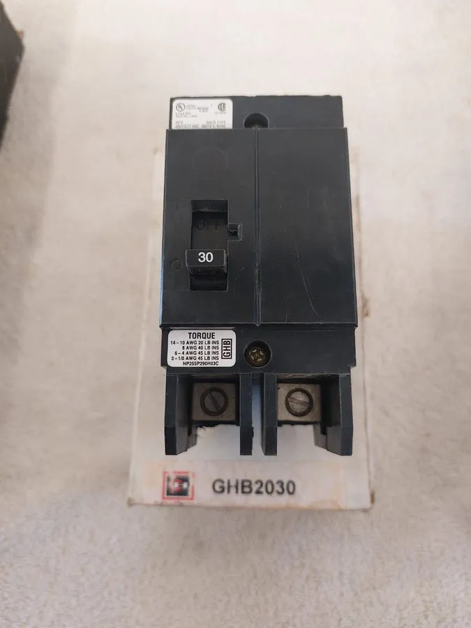 Автоматический выключатель Westinghouse GHB2030 2 Pole 30 Amp 277/480V Bolt on C