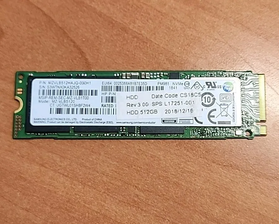 SSD-накопитель SAMSUNG PM981 512GB M.2 NVMe PCIe SSD MZ-VLB5120 Lenovo SSS0L2510