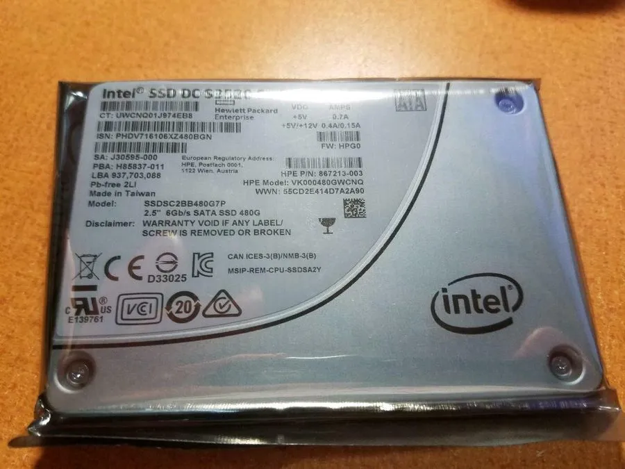 SSD-накопитель 480GB SATA III Intel DC S3520 SSDSC2BB480G7 3D NAND MLC SSD 2.5"