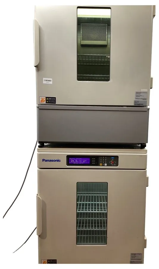 Инкубатор PANASONIC MIR-154-PA DOUBLE STACKED COOLED LABORATORY INCUBATOR — фото лота 1