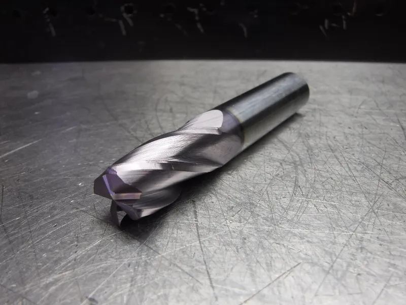 Режущий инструмент CTMI 5/8" Carbide Endmill 4 Flute 5/8 x 5/8 4F .060 Crnr Rad  — фото лота 1