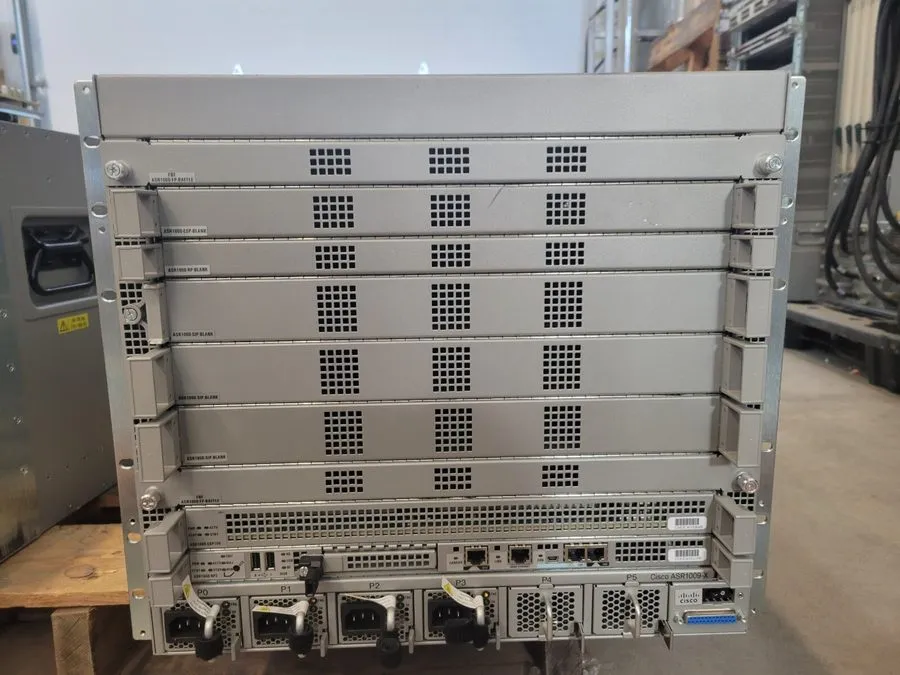 Маршрутизатор Cisco ASR1009-X 9-Slot Router Chassis w/ 6x ASR1000X-AC-1100W