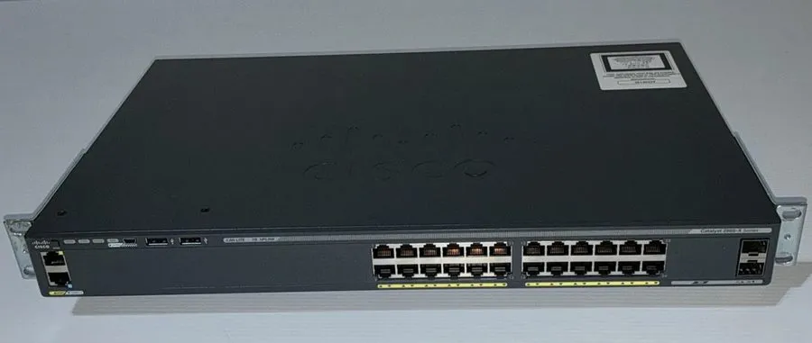 Коммутатор Cisco WS-C2960X-24TS-LL Switch 24 Ports Gigabit + 2 SFP