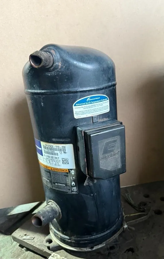 Компрессор EMERSON COPELAND SCROLL ZP137KCE-TFD-250 COMPRESSOR — фото лота 2