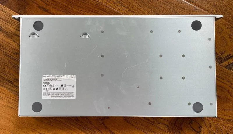 Коммутатор Cisco Meraki MS210-24P-HW UNCLAIMED 24 Port PoE Switch 370W Cloud Man — фото лота 4