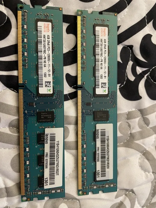 Модуль памяти Hynix 8GB (2x4GB) DDR3-1600 PC3-12800U DIMM 240-Pin RAM Modules