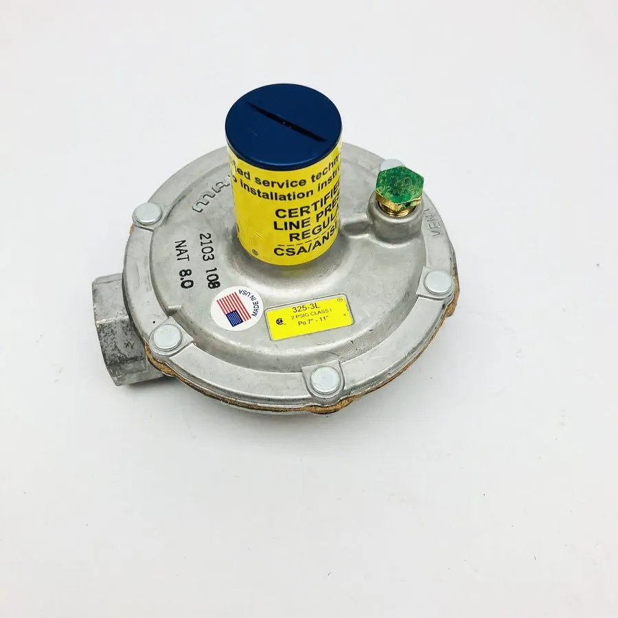 Трубопроводная арматура Maxitrol 325-3L 1/2" Gas Line Pressure Regulator CSA/ANS