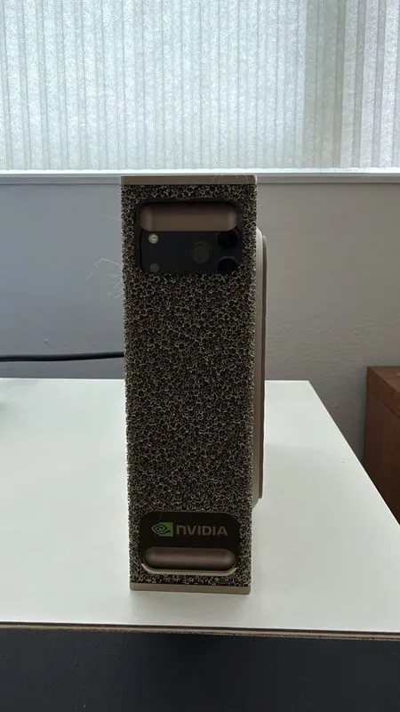 GPU-сервер DGX Spark NVIDIA GB10 Grace Blackwell Superchip, 128 GB LPDDR5x, 4 TB — фото лота 2