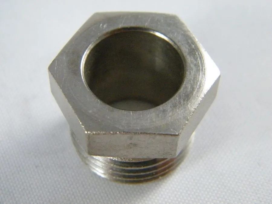 Фитинг CAJON SWAGELOK SS 1/2" VCR MALE NUT FITTING PART # SS-8-VCR-4