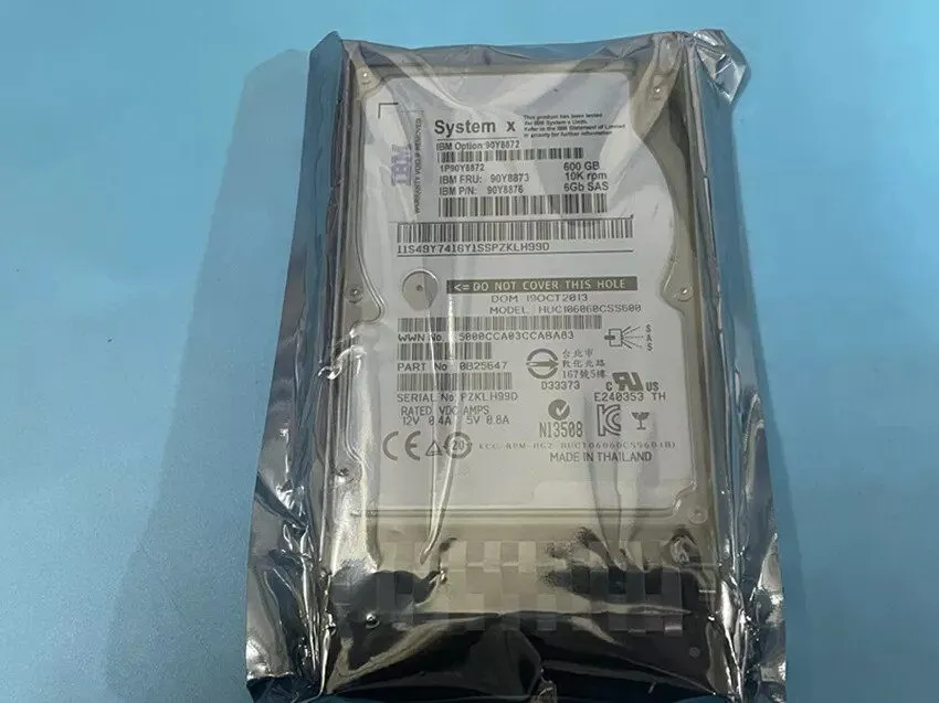 Сервер IBM 600GB 90Y8872 90Y8876 90Y8873 System x 10K 2.5" SFF SAS 6Gb HDD HARD