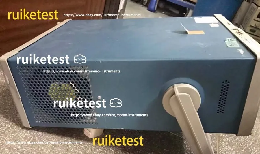Тестер Tektronix DG2030 Data Pattern Generator