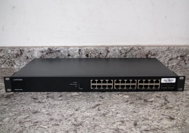 IIoT-устройство VERINT SM24TAT2SA-VT 24-Port Gigabit PoE+ & 2 SFP Port Managed S