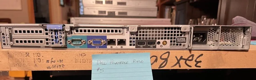 Сервер Dell PowerEdge R420 1U Dual Intel Xeon 2.4GHz 192GB DDR3 Ram HDD removed — фото лота 1