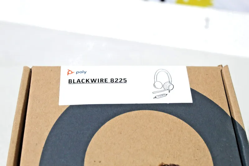 VoIP-шлюз Plantronics 214406-01 Blackwire 5200 USB-A Corded Stereo Headset Black