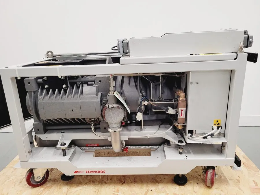 Насос Edwards iQDP80 Dry Vacuum Pump — фото лота 4