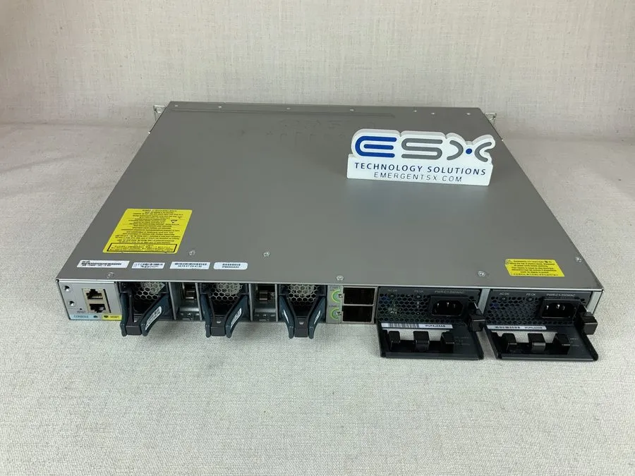 Коммутатор Cisco Catalyst WS-C3850-24T-E Switch 24 Port Gigabit 350W 30 DAYS