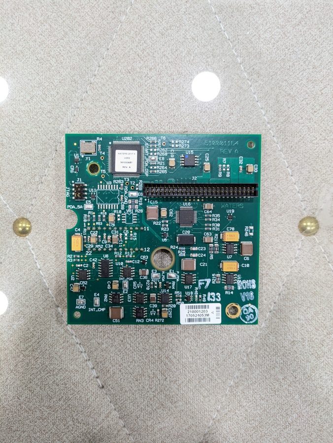 Хроматограф Waters PCB Board 510001117 Rev A PDA Display Board HPLC Module — фото лота 1