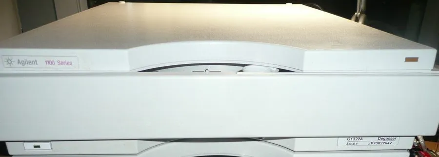 Хроматограф Agilent G1322A HPLC 4-CH Vacuum Degasser