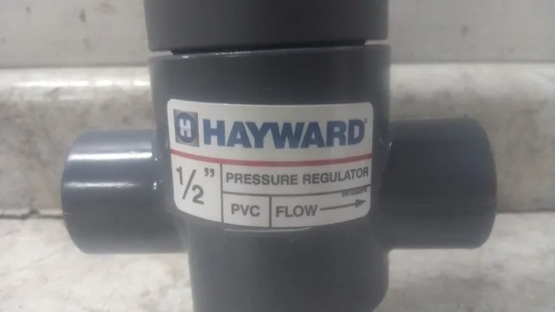 Трубопроводная арматура Hayward PR10050T 1/2 In Threaded x Threaded Connection P — фото лота 2