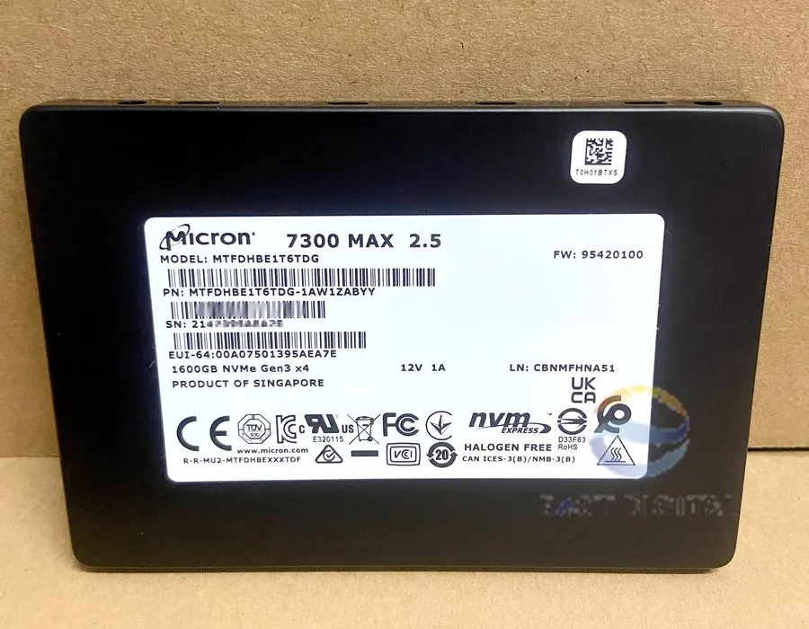 SSD-накопитель Micron 7300 MAX MTFDHBE1T6TDG 1.6TB Pcle U.2 NVMe Gen3 x4 1AW1ZAB