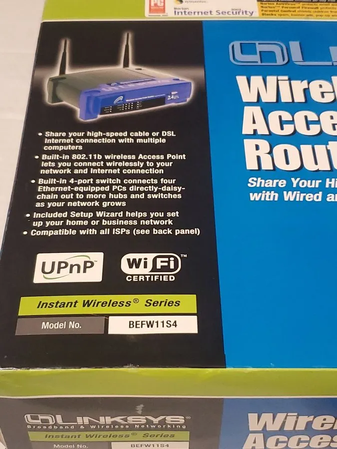 Маршрутизатор LINKSYS BEFW11S4 WIRELESS-B 2.4GHz 4-PORT BROADBAND ROUTER 802.11B